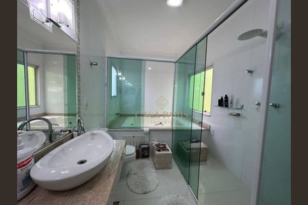 4_photo/94ce1da98d.4447a3bccb09b46a-ATLAS-e6836790-5ccb-45a0-b02d-e52e7ccb2428.jpg de casa à venda com 4 quartos, 324m² em Canto do Forte, Praia Grande