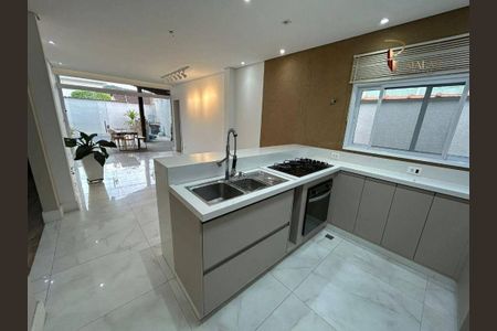 21_photo/94ce1da98f.6eaa33ef77f76814-ATLAS-34351202-db6e-4332-a1d8-d2a91ca40e4a.jpg de casa para alugar com 4 quartos, 205m² em Canto do Forte, Praia Grande