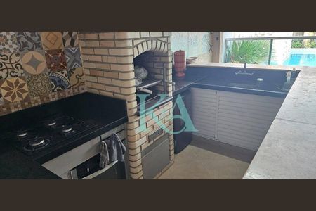 6_photo/94ce1da993.ff0e424256b683cf-ATLAS-4452ceb0-5cde-4684-8cf7-ba6766ece9ee.jpg de casa à venda com 3 quartos, 230m² em Canto do Forte, Praia Grande