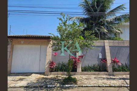 2_photo/94ce1da993.ff0e424256b683cf-ATLAS-51025a87-4e1f-4528-90f5-db1b4e3fd167.jpg de casa à venda com 3 quartos, 230m² em Canto do Forte, Praia Grande