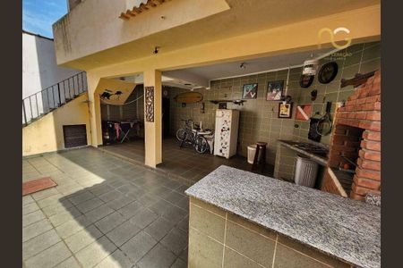 5_photo/94ce1da99d.7b0f84ee883ae8f5-ATLAS-2c90912a-3f3b-4cc8-b8d8-0cade5e0eaa0.jpg de casa à venda com 3 quartos, 360m² em Canto do Forte, Praia Grande