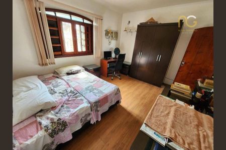 11_photo/94ce1da99d.7b0f84ee883ae8f5-ATLAS-48f3cc66-0389-4559-9a3d-c9c4aaf3a9b3.jpg de casa à venda com 3 quartos, 360m² em Canto do Forte, Praia Grande