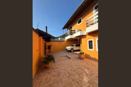 3_photo/94ce1da9eb.806246b52072dab8-ATLAS-2966b5f7-d76b-46cd-aec7-8d0744d024a1.jpg de casa à venda com 4 quartos, 300m² em Canto do Forte, Praia Grande