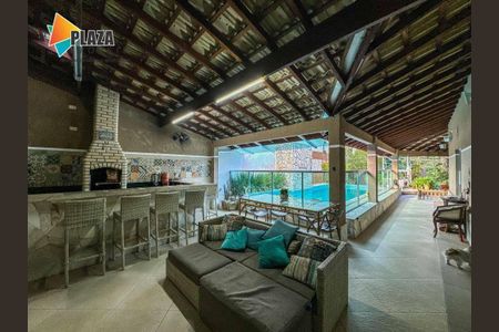 6_photo/94ce1da9ed.e7addae7bde7a197-ATLAS-05413bd0-cecb-478a-9e44-cc516de348ba.jpg de casa à venda com 3 quartos, 229m² em Canto do Forte, Praia Grande