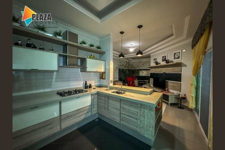 10_photo/94ce1da9ed.e7addae7bde7a197-ATLAS-2a62f6ef-bae1-411b-826f-cdb7664f9b87.jpg de casa à venda com 3 quartos, 229m² em Canto do Forte, Praia Grande