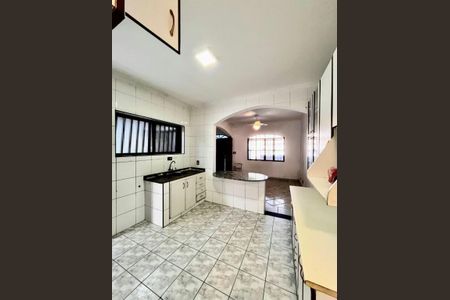 6_photo/94ce1da9fb.c72937a7965233fd-ATLAS-700b5240-6e8b-41ae-ab85-31a6d21e0e7e.jpg de casa à venda com 3 quartos, 100m² em Canto do Forte, Praia Grande