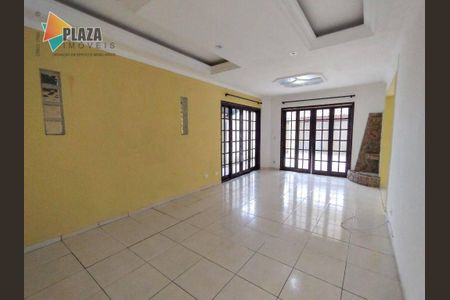 10_photo/94ce1daa15.1d9d3ffad3ed286a-ATLAS-42e0212e-b75b-493f-b359-04e4a6fdf7b4.jpg de casa à venda com 4 quartos, 252m² em Canto do Forte, Praia Grande