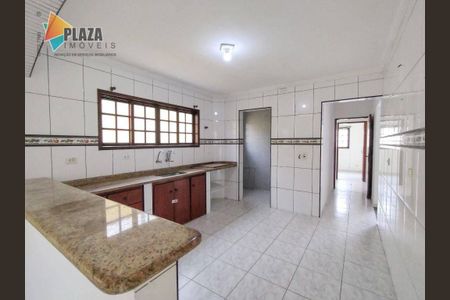 17_photo/94ce1daa15.1d9d3ffad3ed286a-ATLAS-84966672-d596-4737-b97d-65fb4fe7d642.jpg de casa à venda com 4 quartos, 252m² em Canto do Forte, Praia Grande