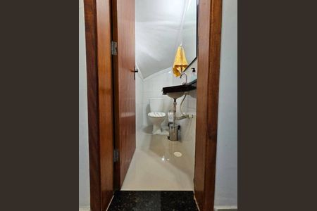 19_photo/94ce1daa1d.86888244c2c42323-ATLAS-e56bfd1d-4eed-4a54-9be2-043f1ddc450e.jpg de casa à venda com 2 quartos, 55m² em Canto do Forte, Praia Grande