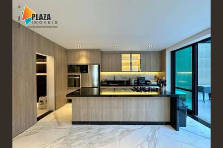 3_photo/94ce1daa27.4fc856360cf0b3d0-ATLAS-07da2831-8a2f-437c-aca5-c11228f65be7.jpg de casa à venda com 4 quartos, 300m² em Canto do Forte, Praia Grande