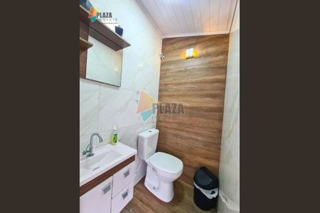 5_photo/94ce1daa2b.59e2a8b39dc3b007-ATLAS-3925a960-5843-4060-bcda-758b0f3d2f19.jpg de casa à venda com 3 quartos, 276m² em Canto do Forte, Praia Grande