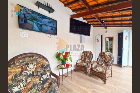 6_photo/94ce1daa2b.59e2a8b39dc3b007-ATLAS-3b3eaa0f-8c80-4bee-9d7d-5812795dbd71.jpg de casa à venda com 3 quartos, 276m² em Canto do Forte, Praia Grande