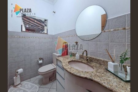 50_photo/94ce1daa2b.59e2a8b39dc3b007-ATLAS-5db37d21-de83-4746-a08b-721876886417.jpg de casa à venda com 3 quartos, 277m² em Canto do Forte, Praia Grande