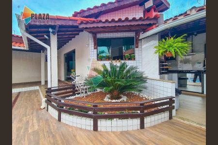 7_photo/94ce1daa2b.59e2a8b39dc3b007-ATLAS-63d127dc-a7a7-45d9-a17a-ee6588b4d1ad.jpg de casa à venda com 3 quartos, 276m² em Canto do Forte, Praia Grande