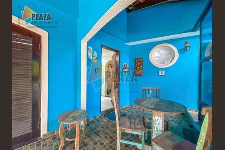 30_photo/94ce1daa2d.6a82b7110c1d5146-ATLAS-7ff52f19-bb48-4ccb-87ff-e2334aaf7b79.jpg de casa à venda com 3 quartos, 210m² em Canto do Forte, Praia Grande