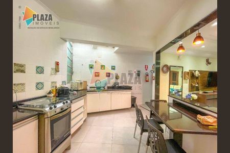 16_photo/94ce1daa2d.6a82b7110c1d5146-ATLAS-b40abda7-3ca0-4393-b741-deb268658dfc.jpg de casa à venda com 3 quartos, 210m² em Canto do Forte, Praia Grande