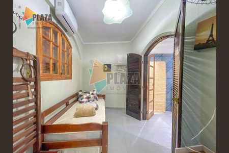 28_photo/94ce1daa2d.6a82b7110c1d5146-ATLAS-d26d5a84-48b3-445e-aa00-91d35cd2295a.jpg de casa à venda com 3 quartos, 210m² em Canto do Forte, Praia Grande