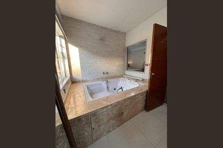 1_photo/94ce1daa3b.15604e16f11eddfa-ATLAS-b111d627-a9c7-4357-a697-c6a3f108bd6f.jpg de casa à venda com 4 quartos, 273m² em Canto do Forte, Praia Grande