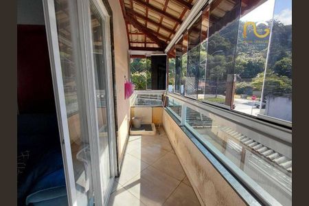 11_photo/94ce1dab77.c2aefe16be962f17-ATLAS-a855a7b0-b131-4fc1-b05b-607e1282838d.jpg de casa à venda com 2 quartos, 64m² em Canto do Forte, Praia Grande