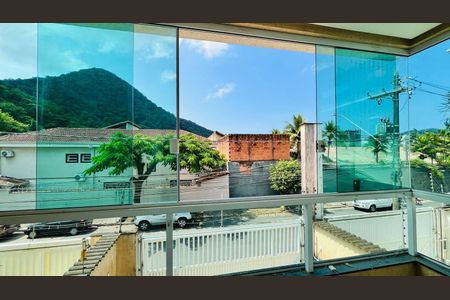 30_photo/94ce1daba5.48ab41160c80d1d5-ATLAS-8c29aa26-c1b6-4cc3-ba55-b3c461c2efeb.jpg de casa à venda com 4 quartos, 217m² em Canto do Forte, Praia Grande