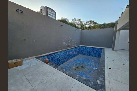 11_photo/94ce1dabb3.0fee6dfc1a5f20f7-ATLAS-52915f39-7a3e-49c5-b8e5-36e99967da5e.jpg de casa à venda com 4 quartos, 350m² em Canto do Forte, Praia Grande