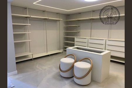 4_photo/94ce1dabd5.ec0cc76b869982f2-ATLAS-431a9ff5-2965-4e04-8a50-4b3073696aa9.jpg de casa à venda com 5 quartos, 525m² em Canto do Forte, Praia Grande