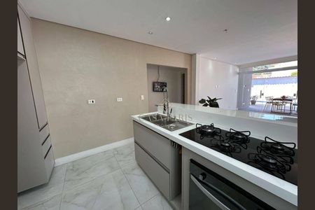 11_photo/94ce1dabd7.3ee5ed07a73c3bf1-ATLAS-3dc1c8ee-ce21-4294-9e51-2776d95a450a.jpg de casa à venda com 4 quartos, 205m² em Canto do Forte, Praia Grande