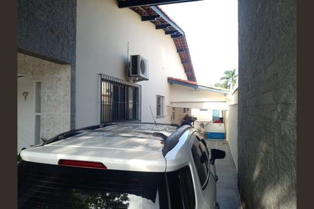 6_photo/94ce1dabdb.e7addae7bde7a197-ATLAS-947cca93-3a57-4cbf-af49-3b17dba483da.jpg de casa à venda com 3 quartos, 162m² em Canto do Forte, Praia Grande