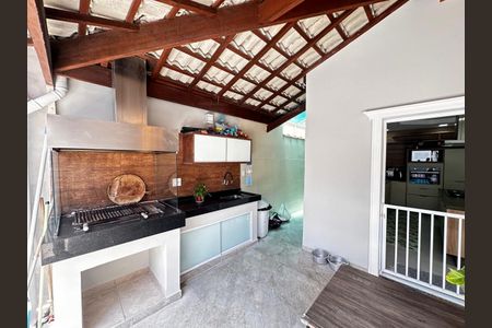 46_photo/94ce1dabef.1e0a4e184cfa3901-ATLAS-2f527820-1568-4e52-8987-9ae60cada01f.jpg de casa à venda com 3 quartos, 160m² em Canto do Forte, Praia Grande