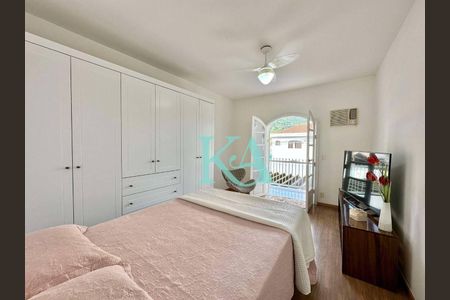 8_photo/94ce1dabfb.ea051cd517c7e183-ATLAS-7ca9a9e8-6f6e-42d7-bc0d-96092125595b.jpg de casa à venda com 3 quartos, 103m² em Canto do Forte, Praia Grande