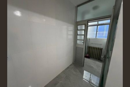 12_photo/94ce1dac11.cc4dbd812c5c2d53-ATLAS-31150f2f-b42f-4bf3-9fe4-4b3ffbf35e40.jpg de apartamento à venda com 3 quartos, 92m² em Canto do Forte, Praia Grande