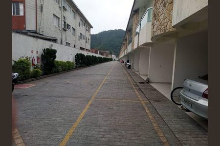 2_photo/94ce1dac4b.d606f497000e5b2b-ATLAS-7e20c8f1-3583-4158-9b2b-e670311cc2a9.jpg de casa à venda com 3 quartos, 132m² em Canto do Forte, Praia Grande