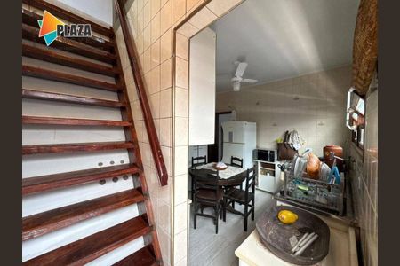 4_photo/94ce1dacd7.826aa08d214c4ef3-ATLAS-90ab7fb6-7429-470b-a7e2-5bdf7b138791.jpg de casa à venda com 2 quartos, 58m² em Canto do Forte, Praia Grande