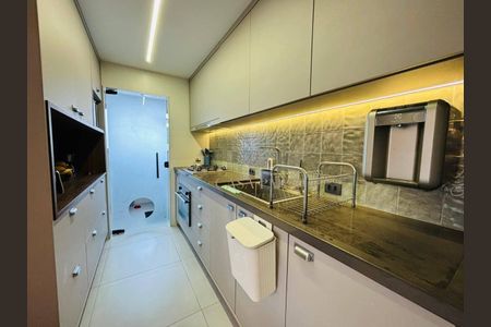 7_photo/94ce1dad99.c13bf1224963ea3a-ATLAS-bdfb6cd1-cff2-4871-aa4a-c9057509b3ef.jpg de apartamento à venda com 2 quartos, 75m² em Boqueirão, Praia Grande