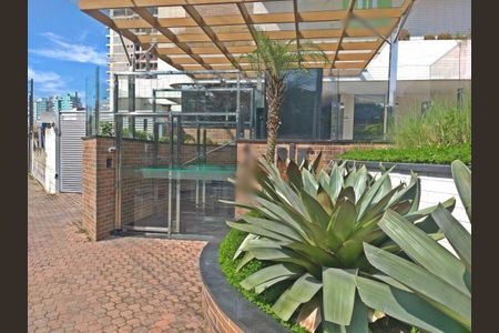 30_photo/94ce1dadb5.8922b07d3e328e0b-ATLAS-dfd98dc5-8731-43e4-8b61-b60d973e648f.jpg de apartamento à venda com 2 quartos, 71m² em Canto do Forte, Praia Grande