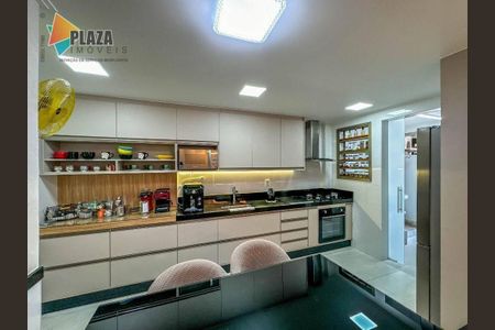 8_photo/94ce1dadc5.a364fc2bca1eb789-ATLAS-6d4f4963-eb2e-4a5f-8d33-d306a4fd8e2f.jpg de apartamento à venda com 2 quartos, 101m² em Canto do Forte, Praia Grande