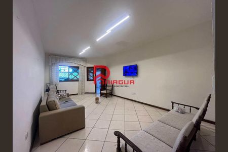 3_photo/94ce1dae25.495b6df79d1c32ac-ATLAS-78738e5e-d958-4f9d-ac96-451e762c877f.jpg de casa para alugar com 3 quartos, 235m² em Canto do Forte, Praia Grande