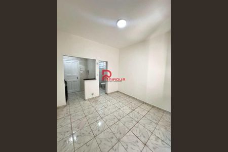2_photo/94ce1dae6b.5aa6dcb53a37c9e3-ATLAS-3f56a2bd-0018-4d91-825d-b39526b4fbf6.jpg de kitnet/studio à venda com 1 quarto, 19m² em Canto do Forte, Praia Grande