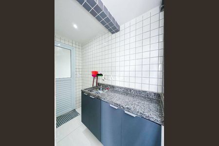 4_photo/94ce1dae89.936d3404e5eae173-ATLAS-b5d6b6ed-2080-4fcc-b6f1-10b1721a3cbe.jpg de apartamento à venda com 1 quarto, 45m² em Canto do Forte, Praia Grande