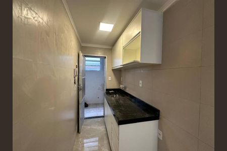 11_photo/94ce1dae89.fbbcabf23044baeb-ATLAS-f43b85ee-61e6-4cf3-8e82-9849cef9f0b4.jpg de kitnet/studio à venda com 1 quarto, 33m² em Canto do Forte, Praia Grande