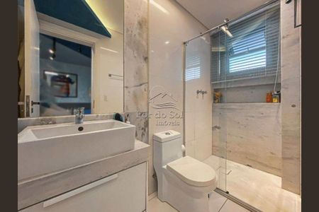 4_photo/94ce1daea1.ad6f58ddf1432f55-ATLAS-b4e467bb-607f-4b85-bf63-e0881f40e58c.jpg de apartamento à venda com 4 quartos, 250m² em Canto do Forte, Praia Grande