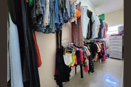 2_photo/94ce1daf2b.8e21f63fdd2db97a-ATLAS-b1ba41a5-63c7-4500-85c6-4f31c262a2ea.jpg de casa à venda com 3 quartos, 177m² em Canto do Forte, Praia Grande