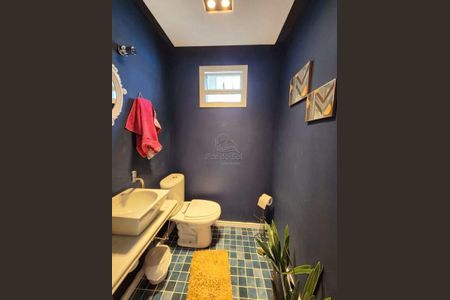 8_photo/94ce1daf2b.8e21f63fdd2db97a-ATLAS-c03a5aa6-8757-4df3-a4ef-0ee9cf37b051.jpg de casa à venda com 3 quartos, 177m² em Canto do Forte, Praia Grande