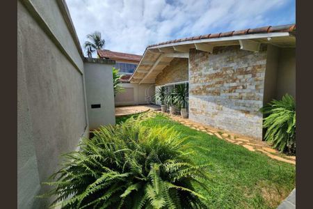 13_photo/94ce1daf2b.8e21f63fdd2db97a-ATLAS-c9283e80-dc41-4d8d-9812-9db90bfc2b65.jpg de casa à venda com 3 quartos, 177m² em Canto do Forte, Praia Grande