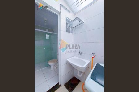 17_photo/94ce1daf79.babca6c7f82b9010-ATLAS-d70189fe-c829-4bff-a095-7f4b332aab8a.jpg de casa à venda com 2 quartos, 40m² em Canto do Forte, Praia Grande