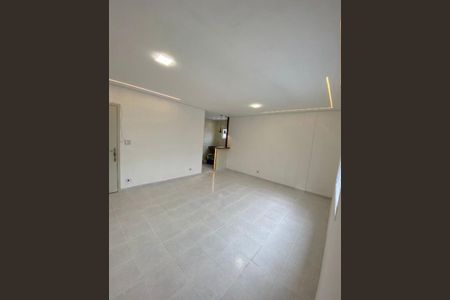 2_photo/94ce1db067.c238a47a0f38e8ee-ATLAS-1bb99f29-9e16-460e-ba22-28b4d7d85cf0.jpg de kitnet/studio à venda com 1 quarto, 27m² em Boqueirão, Praia Grande