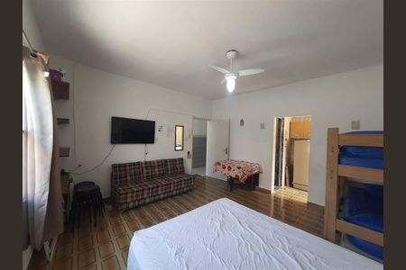 8_photo/94ce1db067.c2b14f3e60e258c7-ATLAS-d98576aa-8b2d-4c3e-bdc6-2feb8d5ff063.jpg de kitnet/studio à venda com 1 quarto, 34m² em Boqueirão, Praia Grande