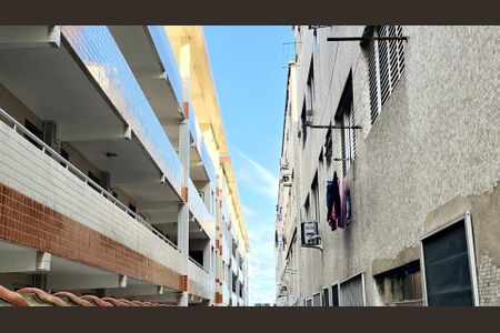 2_photo/94ce1db08d.5df3a5a42ca909c6-ATLAS-1a1dfa53-9c69-48ae-9990-2dea9b68d54d.jpg de apartamento à venda com 2 quartos, 58m² em Boqueirão, Praia Grande