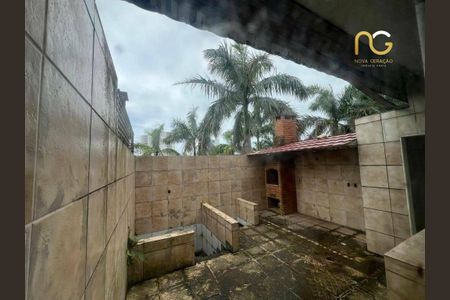 11_photo/94ce1db0dd.35cb2562ae28c182-ATLAS-e26b15b5-2020-418e-a67f-3f0124274e03.jpg de casa à venda com 3 quartos, 152m² em Boqueirão, Praia Grande