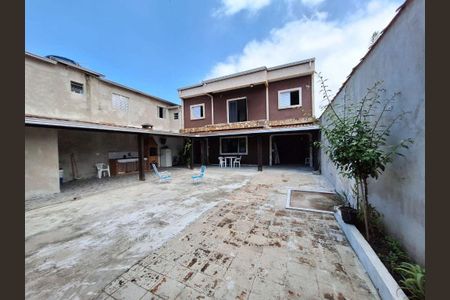 9_photo/94ce1db13b.5cacb5cd1a05b02e-ATLAS-b7cb6c2b-714f-4ecb-b162-d4cb9ab4a436.jpg de casa à venda com 4 quartos, 175m² em Boqueirão, Praia Grande